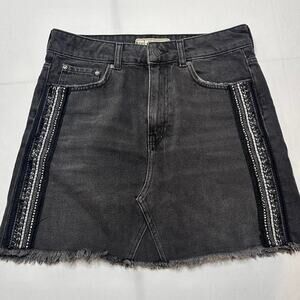 Free People Women’s Size 6 Vintage Embellished Denim Skirt